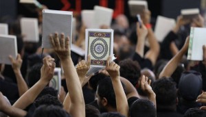 مراسم تبديل الراية الحسينية - مقام الإمام الحسين - عاشوراء (8)